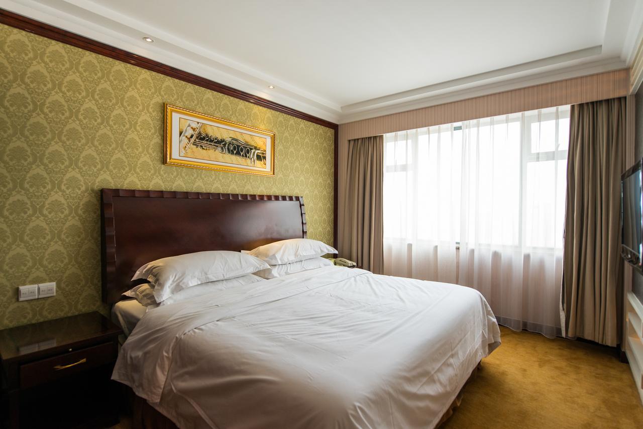 Vienna International Hotel Shanghai Train Station Extérieur photo