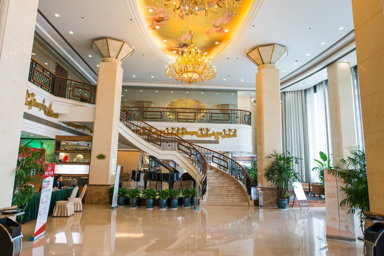 Vienna International Hotel Shanghai Train Station Extérieur photo